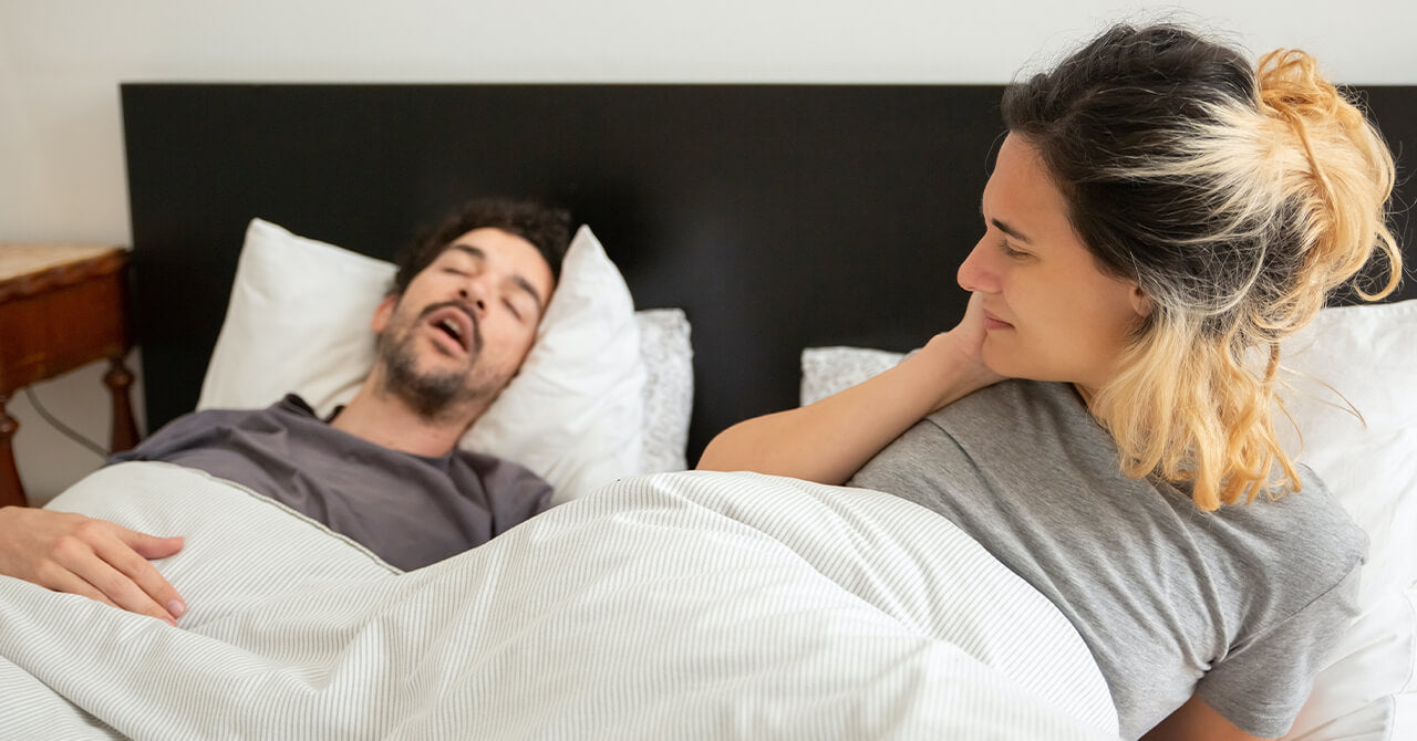 This is the Ultimate Guide to Managing Differences in Sleep Patterns with Your Partner
